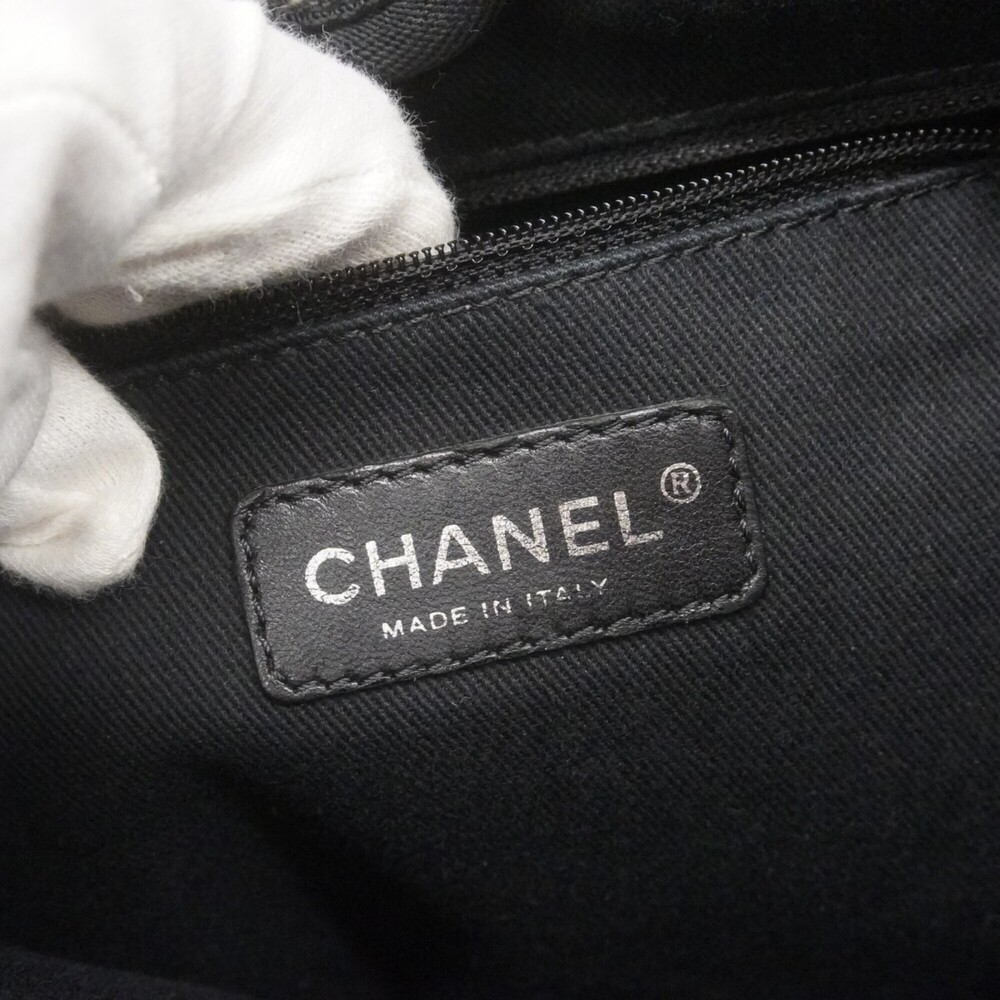 CHANEL Black Canvas Deauville Tote Bag - Picture 5 of 16